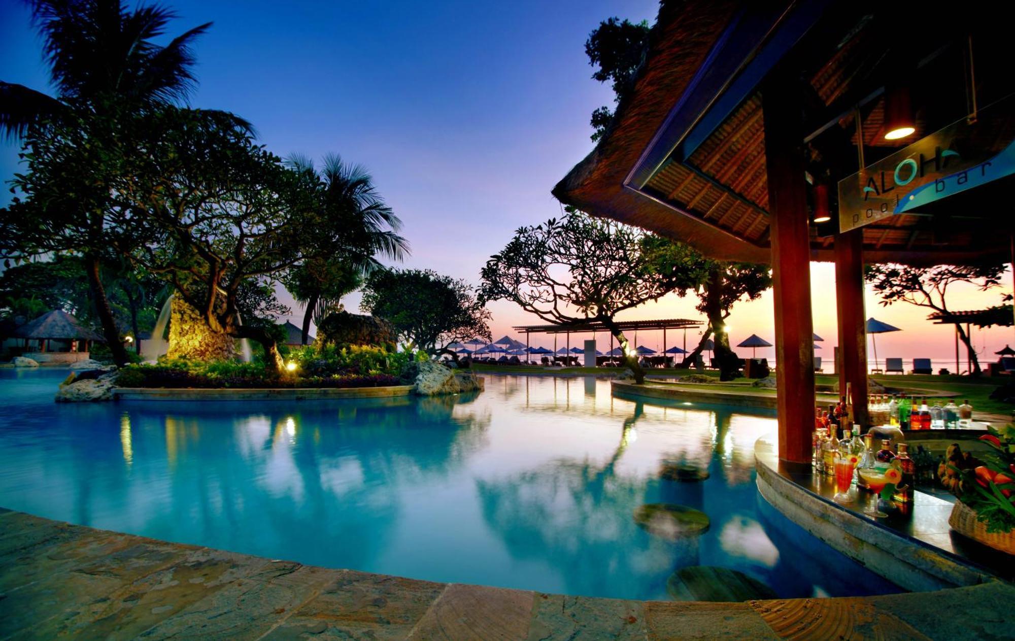Hotel Nikko Bali Benoa Beach Nusa Dua  Eksteriør bilde The swimming pool at the resort