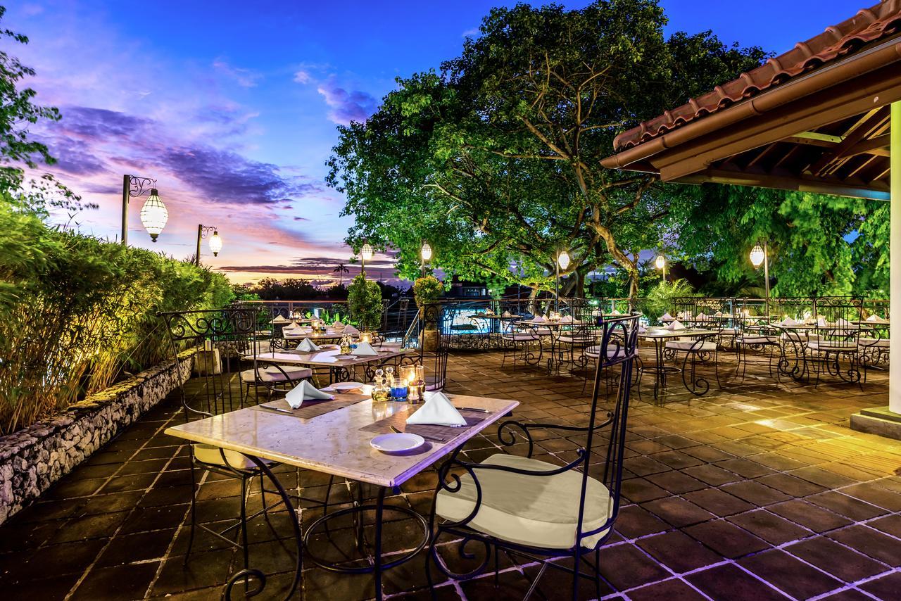 Hotel Nikko Bali Benoa Beach Nusa Dua  Eksteriør bilde The Terrace at the Royal River Hotel