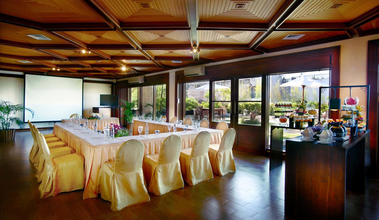 Hotel Nikko Bali Benoa Beach Nusa Dua  Eksteriør bilde The meeting room
